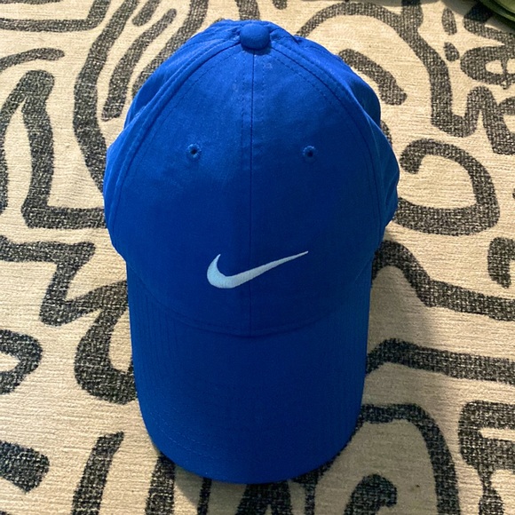 Nike Unisex Blue Golf Cap - Picture 1 of 3
